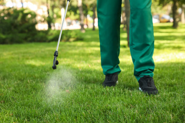 Best Pest Control Cost  in Richmond, MN
